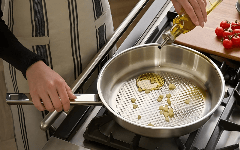 Bề mặt chảo Fissler Profi Original Collection 24cm made in Germany