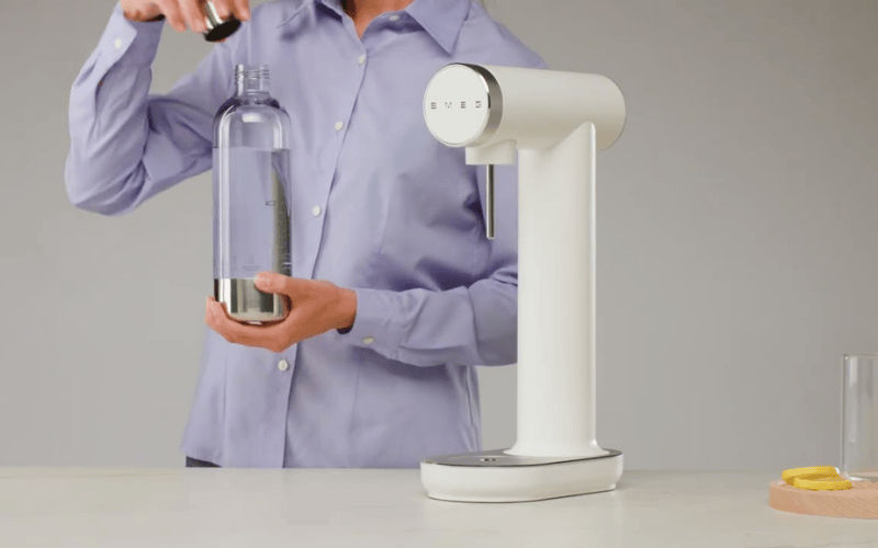 Máy tạo nước có ga SMEG SKC01