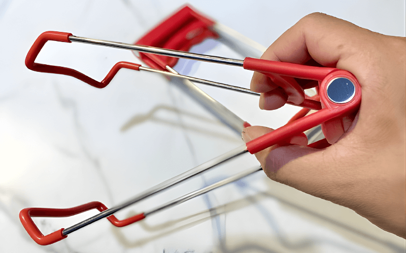 Khả năng linh hoạt của kẹp gắp đĩa chống nóng Balarini ZWILLING