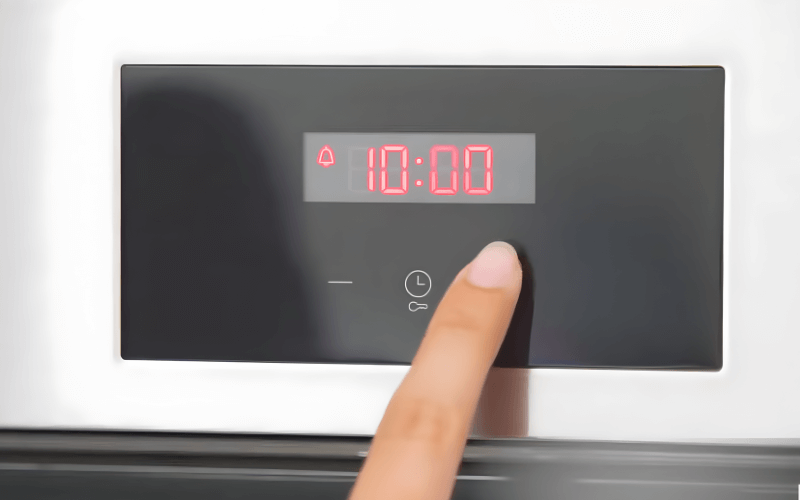 Chế độ hẹn giờ và khóa trẻ em lò nướng BOSCH HBF113BR0A Serie 2