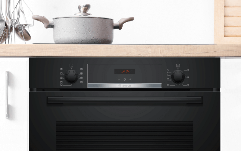 Màn hình và nút xoay của Lò nướng âm tủ BOSCH HBS534BB0B Serie 4