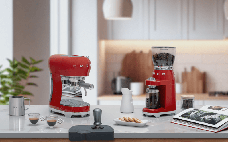 Máy xay hạt cà phê SMEG CGF11 thiết kế