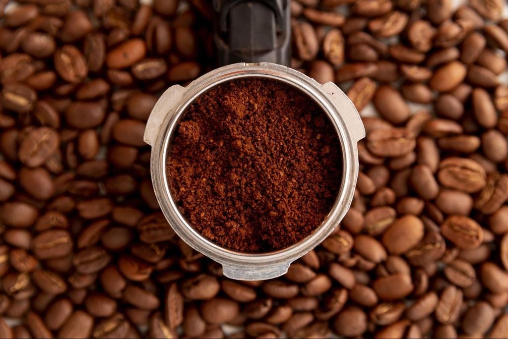 Tại Sao Cà Phê Rang Xay Nguyên Chất Là Xu Hướng Quán Cà Phê Bền Vững