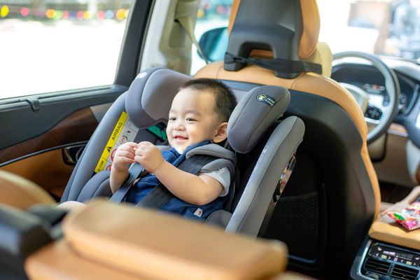 4 chế độ ngả linh hoạt - Bé thoải mái từ khi chơi đến khi ngủ