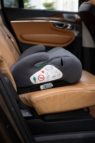 An toàn đạt chuẩn i-Size - Bảo vệ đúng điểm trọng yếu