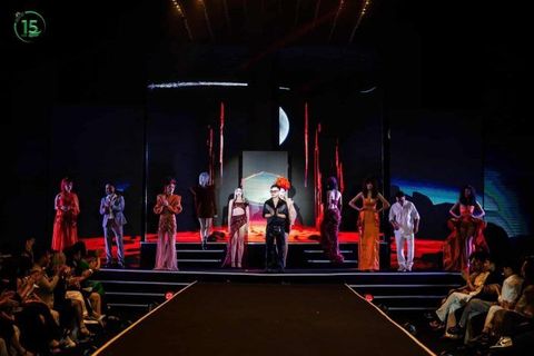 Chiêm ngưỡng BST Lửa - Bùng nổ cá tính tại GreenLife Legacy