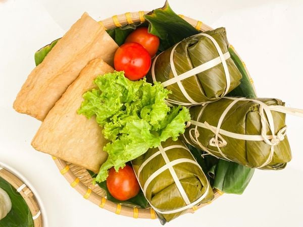 Chả lụa Cửu Long chỉ sử dụng thịt nạc nóng mỗi ngày