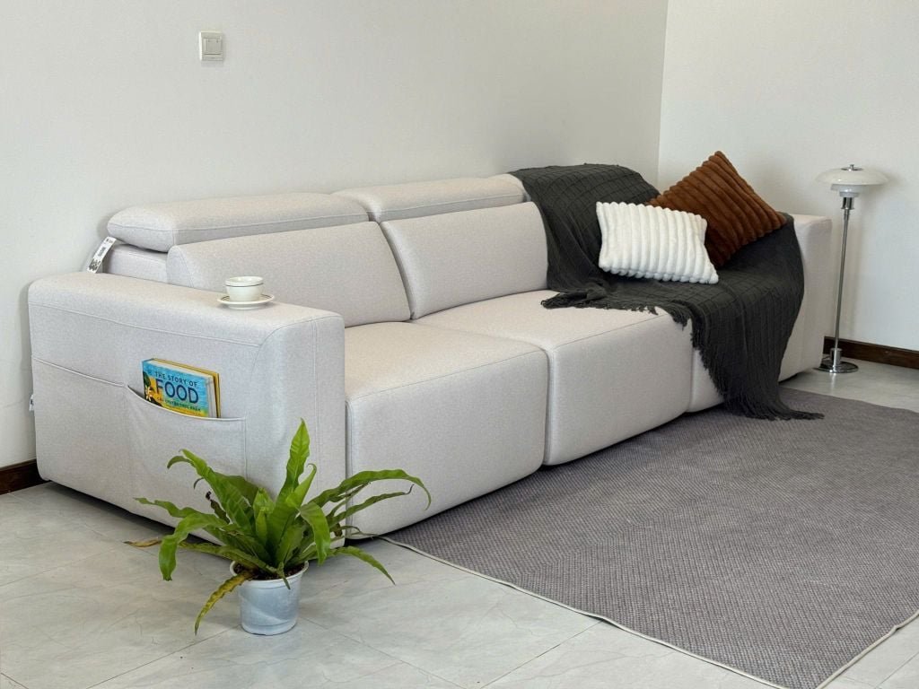 7 Mẹo Bảo Quản Sofa Mùa Mưa Để Tránh Ẩm Mốc Và Hư Hỏng