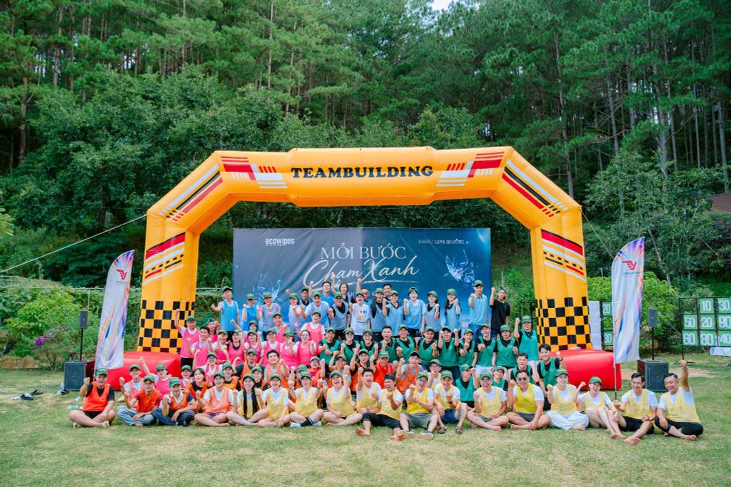 EcoWipes tổ chức Team Building 2026 với chủ đề “A Touch of Green”