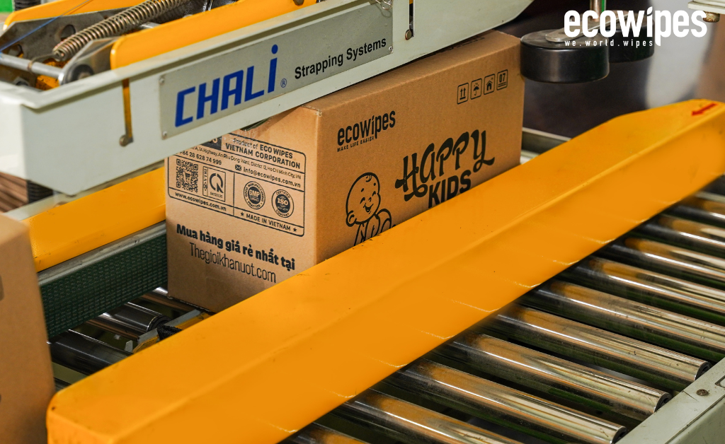 Nhà máy gia công khăn ướt vải không dệt trọn gói