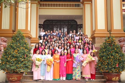 MIPEC HÂN HOAN CHÀO MỪNG NGÀY QUỐC TẾ PHỤ NỮ 8/3