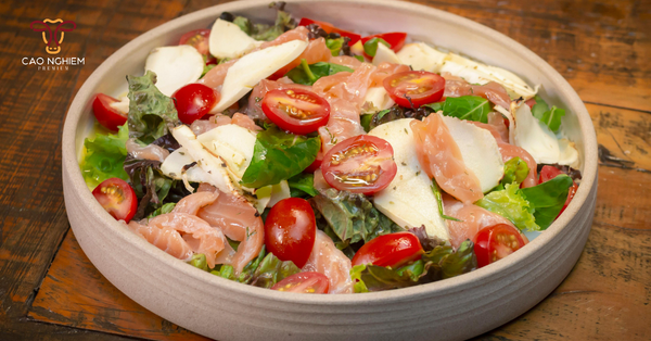 Salad cá hồi