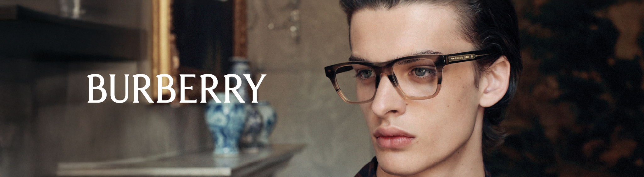 Mắt kính thương hiệu BURBERRY