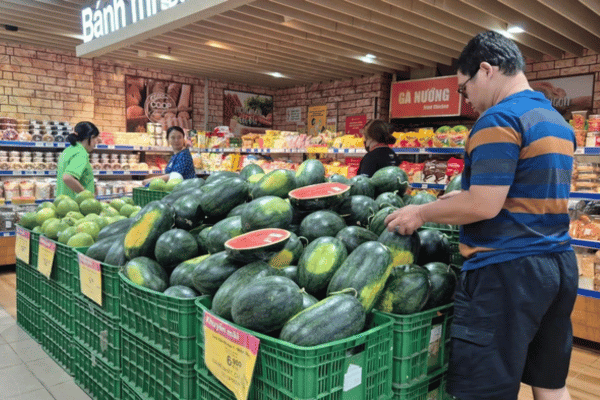 Siêu thị hỗ trợ đầu ra nông sản