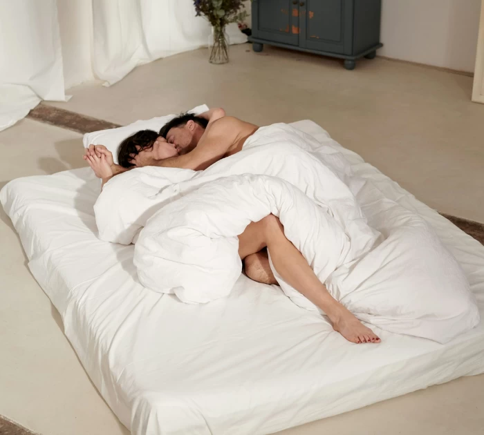 Thận yếu có làm suy giảm khả năng tình dục: Khi cơ thể mệt mỏi và chuyện chăn gối dần xa cách