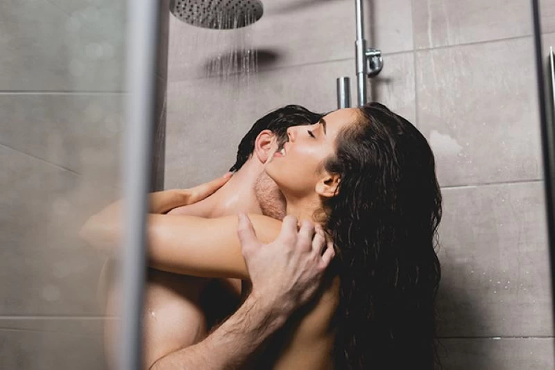 Sex Nhiều Có Giúp Sống Lâu Hơn Hay Làm HaO Mòn Sức Khỏe? Sự Thật Khoa Học Và Bí Quyết Vừa “Sung Sướng” Vừa Trường Thọ