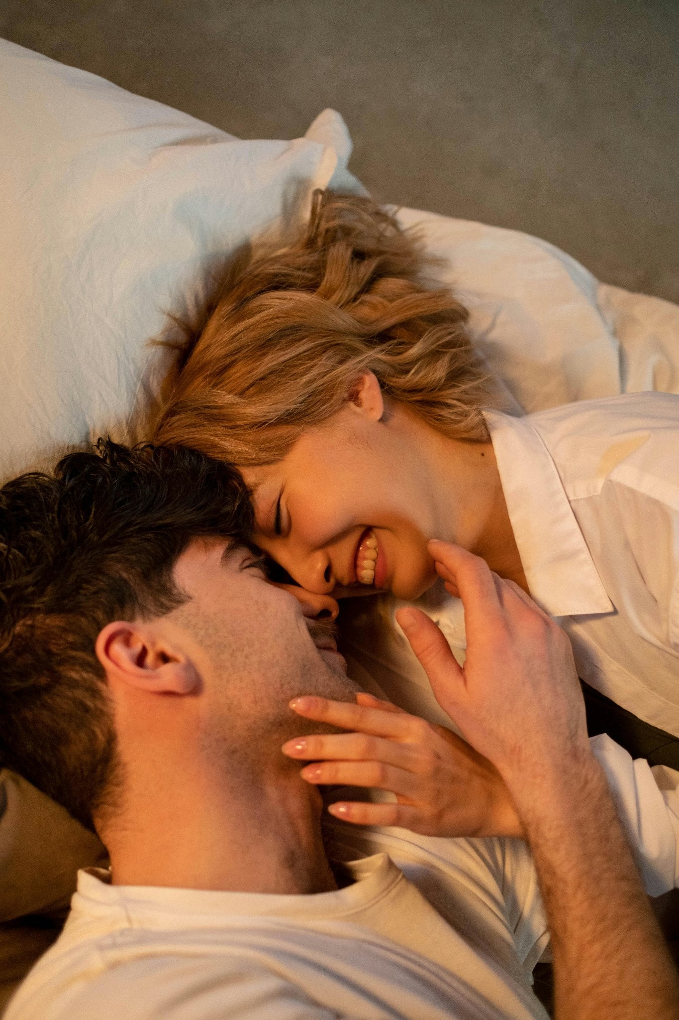 Phụ Nữ Không Dị Tính “Giữ Lửa” Tốt Hơn Ở Tuổi Mãn Kinh: Sự Thật Làm Nhiều Chị Em Ngạc Nhiên Và Hy Vọng