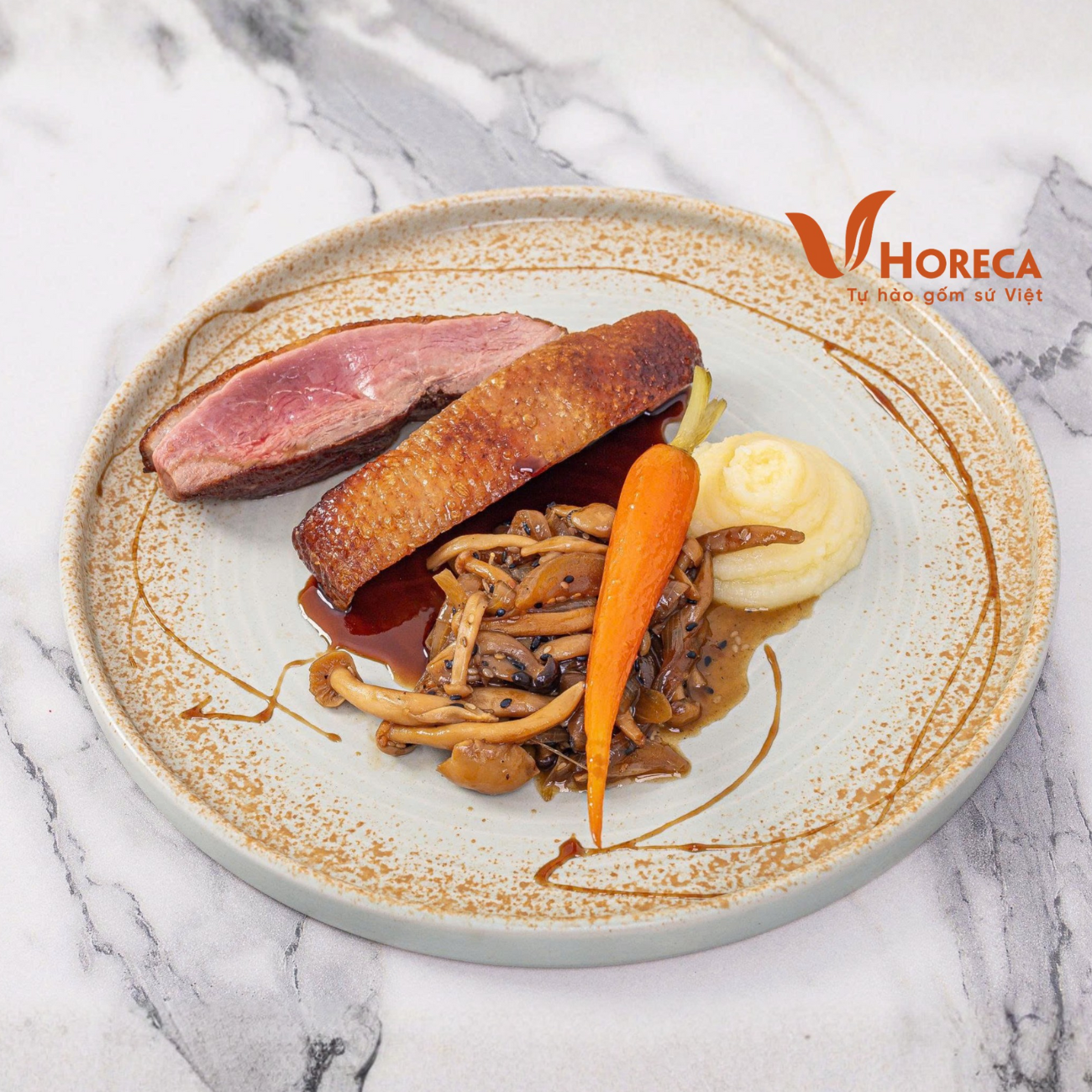 Ức Vịt Ủ Khô Áp Chảo – Sốt Giấm Sung Mỹ