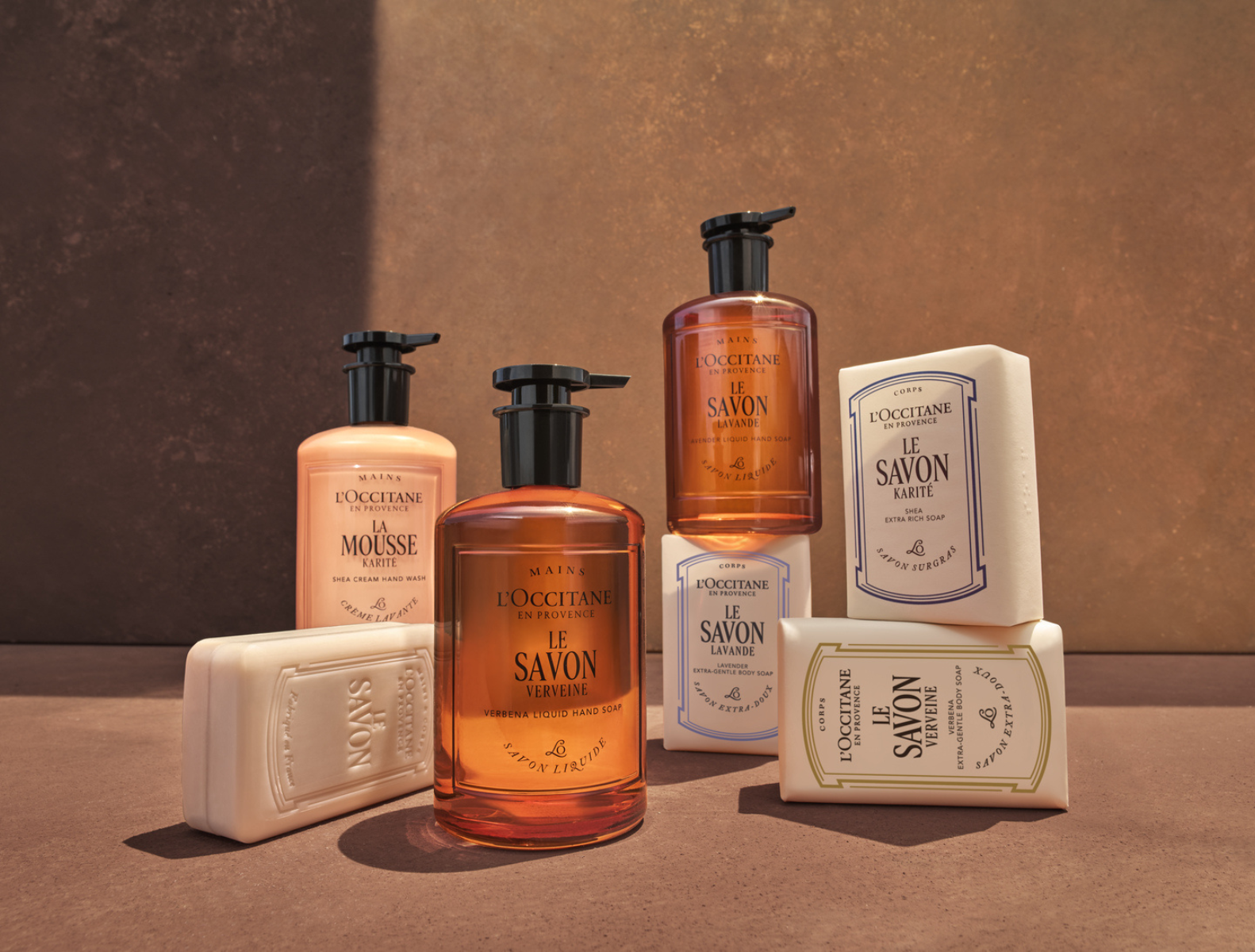 Xà Phòng Và Tắm