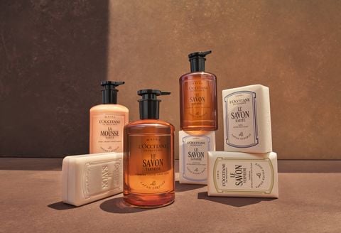 Xà Phòng Và Tắm