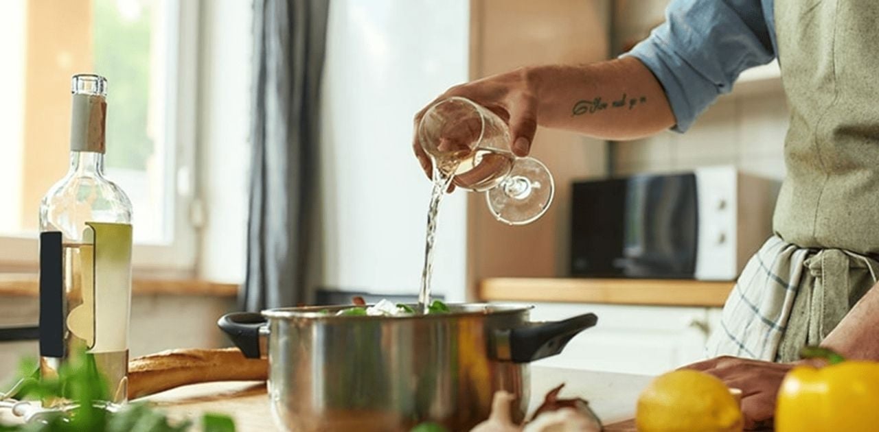 Rượu gạo là gì? Bí quyết tạo nên đặc trưng của rượu gạo