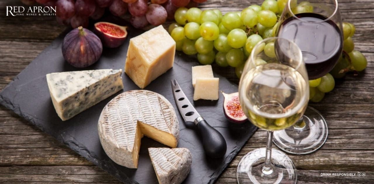 Người mới bắt đầu nên kết hợp rượu vang và phô mai như thế nào?
