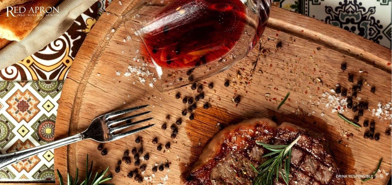 BBQ uống rượu vang gì ngon? Gợi ý phù hợp từng loại thịt