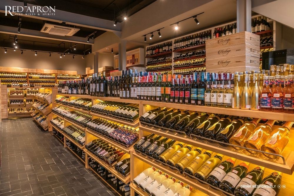 Không gian cửa hàng Red Apron trưng bày Champagne Bruno Paillard nhập khẩu chính hãng tại Việt Nam