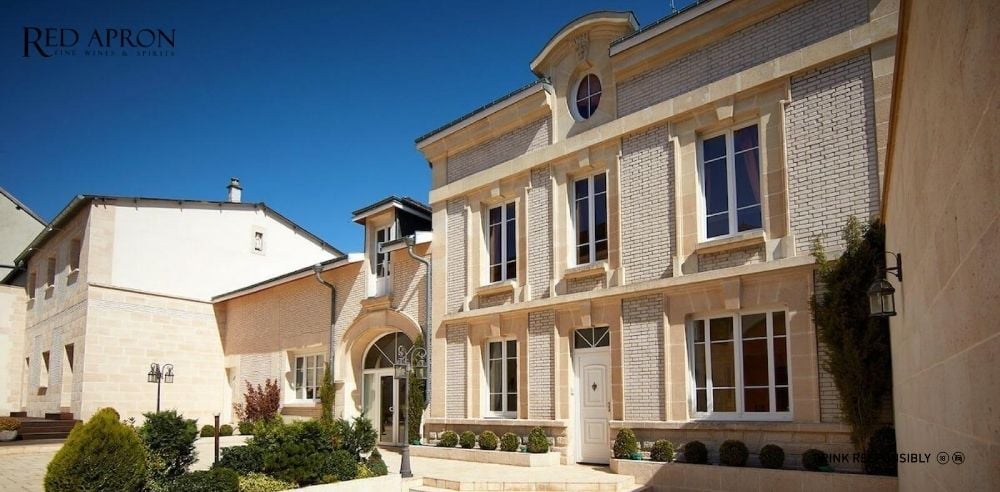 Lịch sử tạo nên sự thanh lịch của Champagne JM Labruyere.