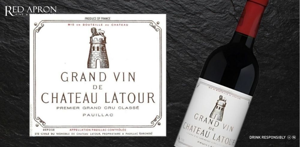 Dàn chai rượu vang Chateau Latour từ nhiều niên vụ khác nhau xếp trên kệ, minh họa tầm quan trọng của vintage trong rượu vang Bordeaux và Pauillac.
