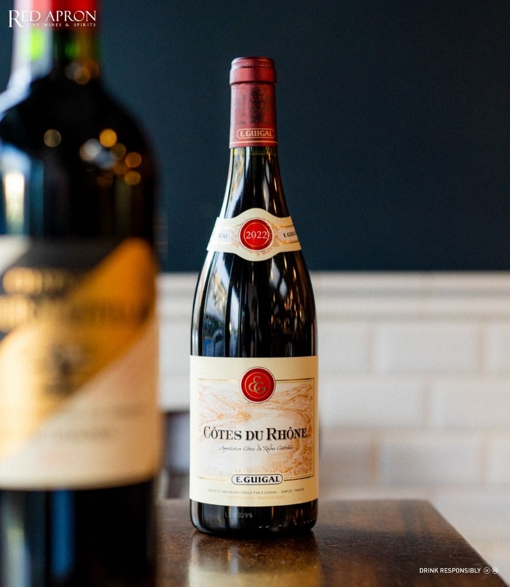 Chai rượu vang đỏ Guigal Côtes du Rhône từ Rhone Valley với blend Grenache, Syrah và Mourvèdre