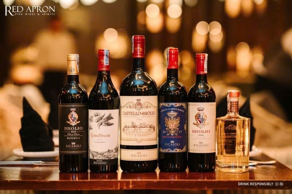 Vườn nho Sangiovese tại vùng Tuscany nơi sản xuất rượu vang Ricasoli với terroir đặc trưng của Chianti Classico