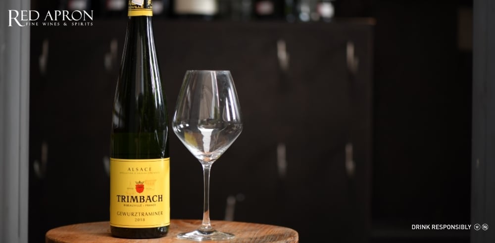 Rượu vang trắng Trimbach Gewurztraminer Alsace (Pháp), hương hoa hồng, vải thiều, gia vị nhẹ; pairing bánh trung thu đậu xanh, món nướng và món cay nhẹ.