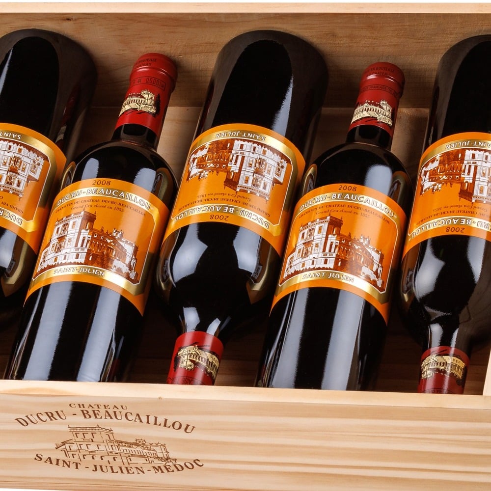 Cận cảnh sản phẩm Ducru-Beaucaillou của Saint Julien.