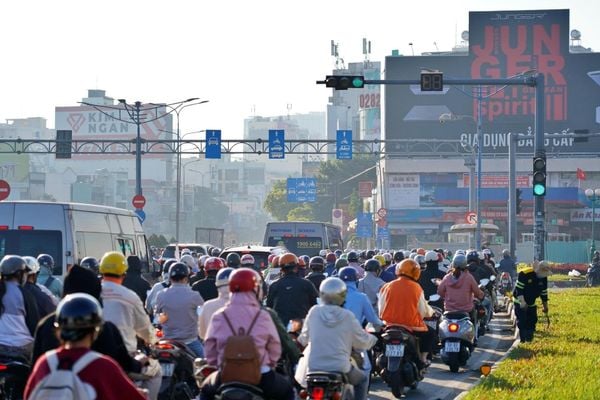 tac-duong-trong-do-thi