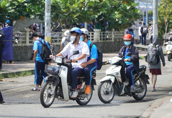 xe-so-50cc-co-phu-hop-voi-hoc-sinh-khong