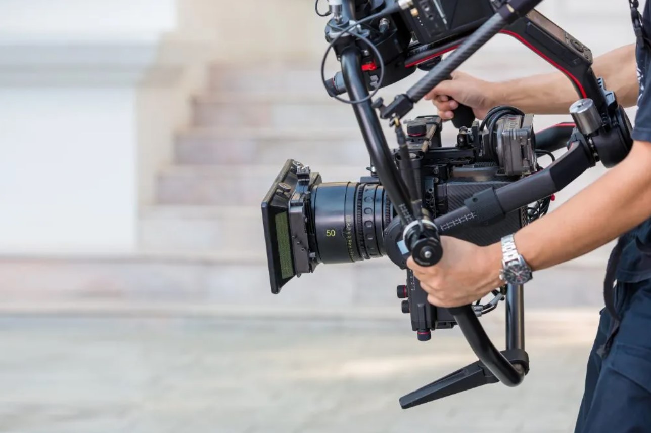 book dịch vụ quay video ở đâu hcm