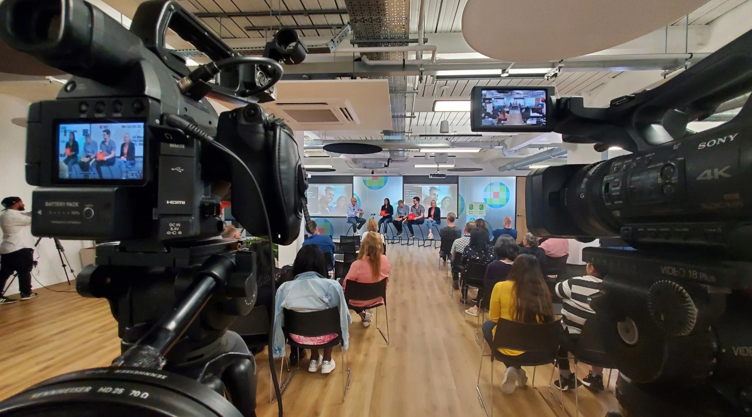 quay chụp sự kiện doanh nghiệp