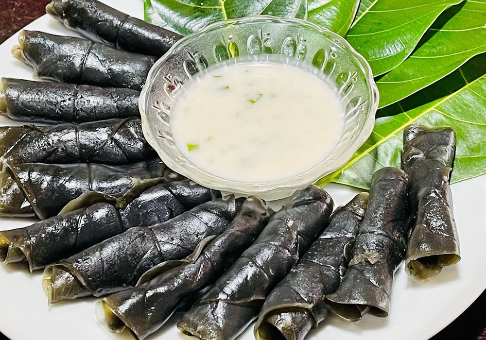 Cách làm bánh lá mơ, lá mít dân dã chuẩn vị miền Tây