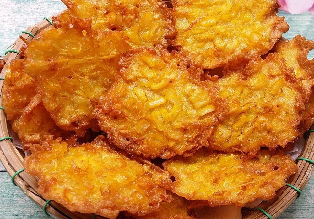 Cách làm bánh bắp chiên giòn, vàng ruộm thơm hấp dẫn