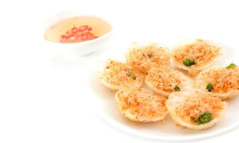 Cách làm bánh khọt chay giòn rụm, nhân rau củ đậm đà