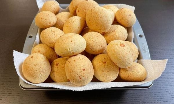 Cách làm bánh phô mai dẻo Brazil bằng máy xay và nồi chiên không dầu