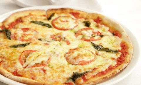 Cách làm bánh pizza chay bằng chảo, phô mai béo thơm hấp dẫn