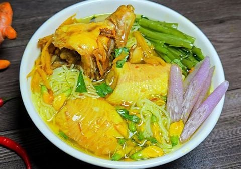 Hướng dẫn nấu bún cá Châu Đốc ngon đúng vị miền Tây