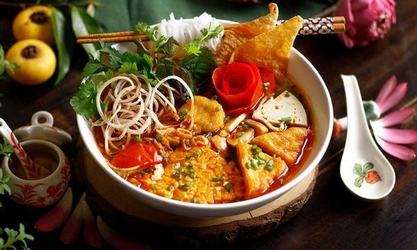 Hướng dẫn 3 cách nấu bún riêu chay hương vị hấp dẫn