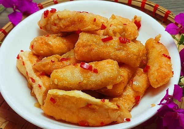 Hướng dẫn làm cá hồi chiên giòn vàng ruộm thơm ngon tại nhà