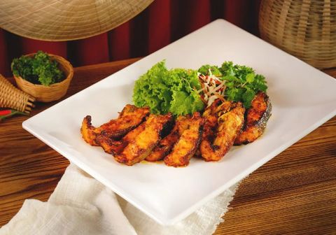 2 Cách làm cá tầm nướng vàng mềm hấp dẫn cho tiệc sum họp
