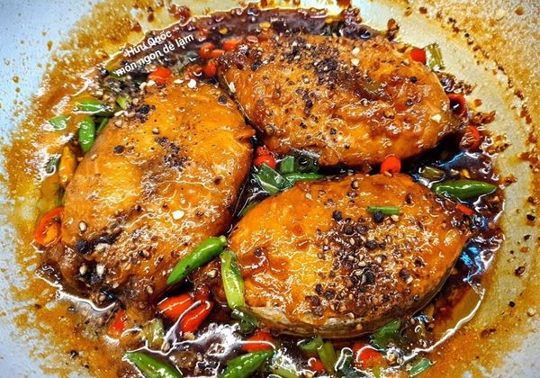 Cách làm cá thu kho mặn ngọt ngon tròn vị cho bữa cơm nhà