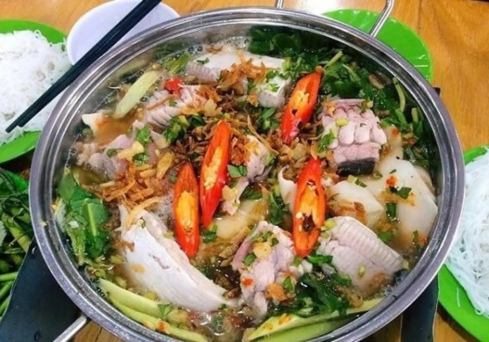 3 cách nấu lẩu cá đuối thơm ngon cho bữa tiệc sum họp