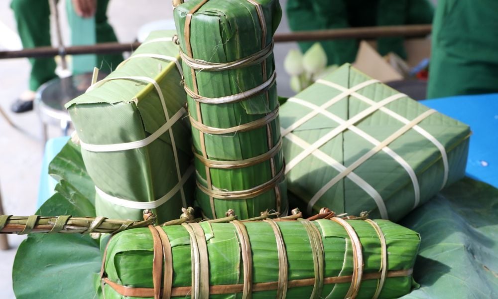 Hướng dẫn 7 cách bảo quản bánh chưng bánh tét không thiu